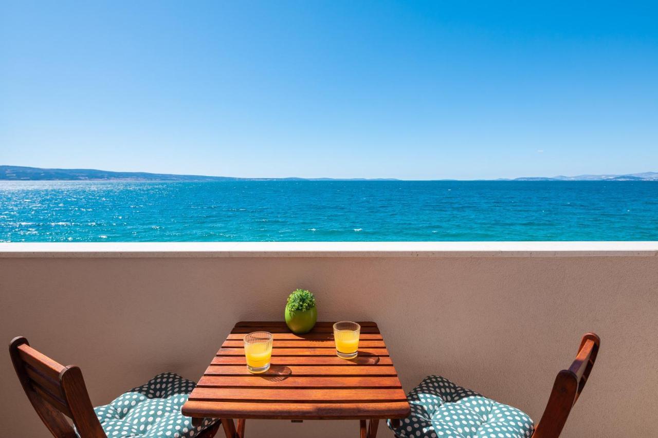 Blue Lagoon Beach Apartments ดูกีรัท ภายนอก รูปภาพ
